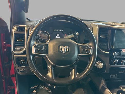 Used 2024 RAM 1500 Laramie image 28
