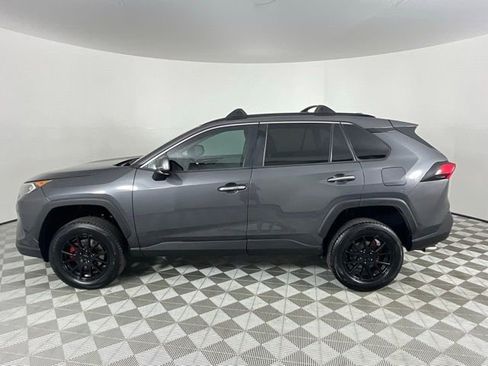 Used 2019 Toyota RAV4 Limited w/ Cold Weather Package FWD image 2
