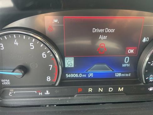 Used 2020 Ford Explorer XLT w/ Equipment Group 202A AWD/4WD image 2