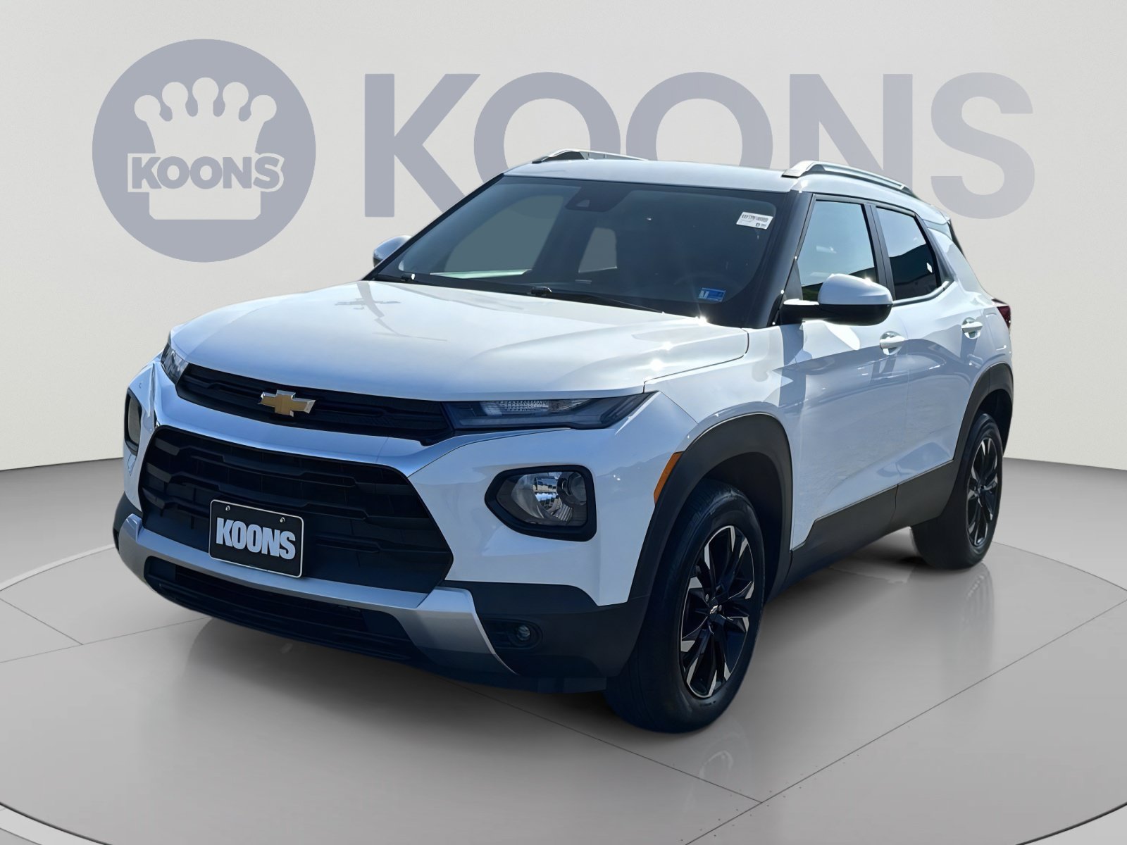 Used 2023 Chevrolet TrailBlazer LT AWD/4WD image 1