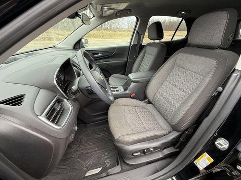 Certified 2024 Chevrolet Equinox LT w/ LPO, Floor Liner Package FWD image 17