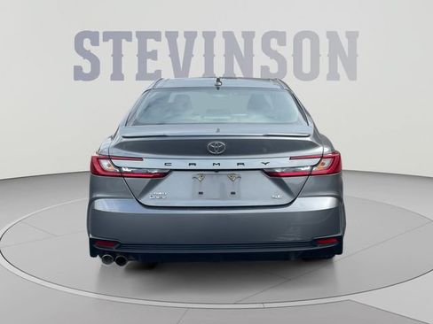Used 2025 Toyota Camry SE w/ Convenience Package AWD/4WD image 4