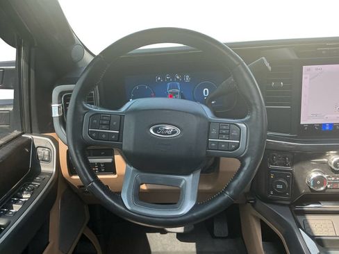 Used 2024 Ford F250 Lariat w/ Chrome Package AWD/4WD image 18