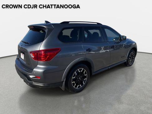 Used 2020 Nissan Pathfinder SL image 5