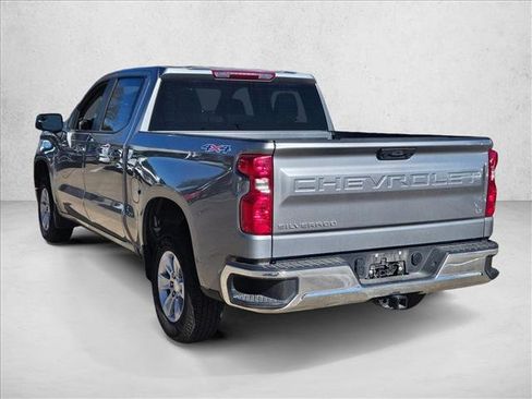 Used 2025 Chevrolet Silverado 1500 LT image 8