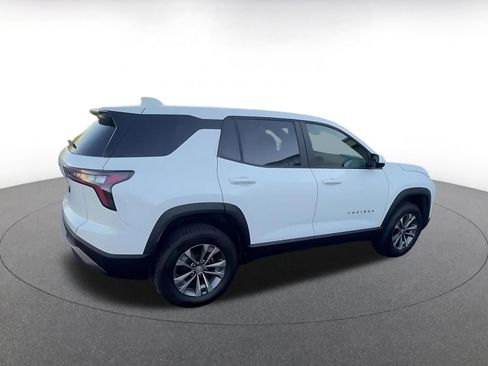 Used 2025 Chevrolet Equinox LT AWD/4WD image 15