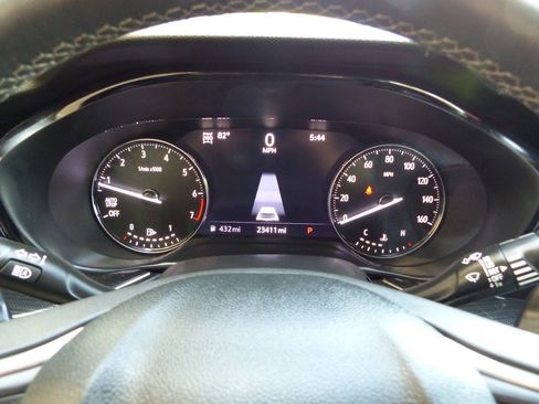 Used 2021 Buick Envision Essence AWD/4WD image 46