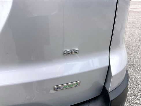 Used 2020 Ford EcoSport SE FWD image 10