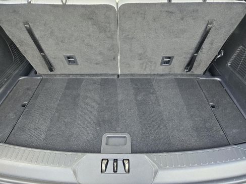 Certified 2025 Ford Explorer Active w/ Active Comfort Package RWD image 32