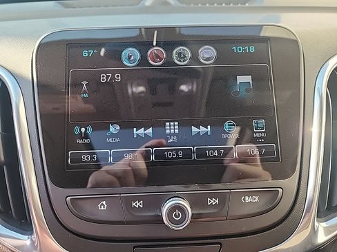Used 2018 Chevrolet Equinox LT w/ Sun & Infotainment Package AWD/4WD image 17
