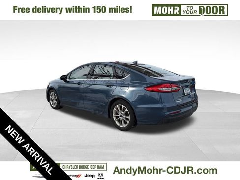 Used 2019 Ford Fusion SE image 5