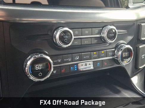 Used 2021 Ford F150 Lariat w/ Equipment Group 502A High AWD/4WD image 19