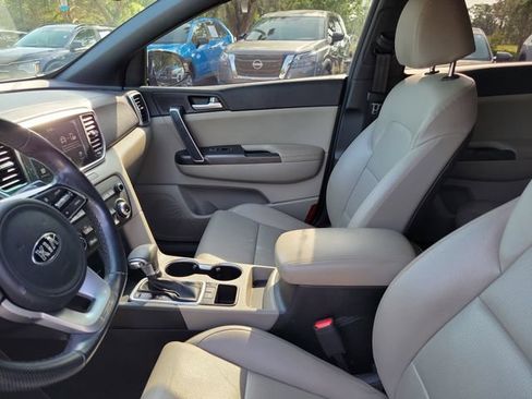 Used 2021 Kia Sportage S FWD image 13