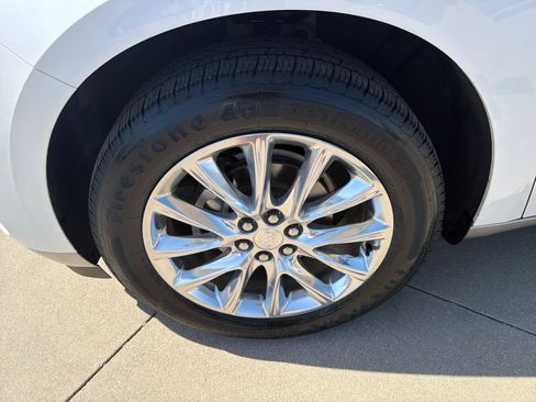 Used 2020 Buick Enclave Premium w/ Trailering Package, 5000 lbs. AWD/4WD image 11