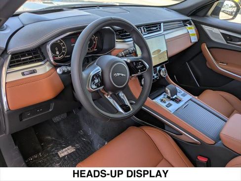 New 2026 Jaguar F-PACE R-Dynamic S image 7