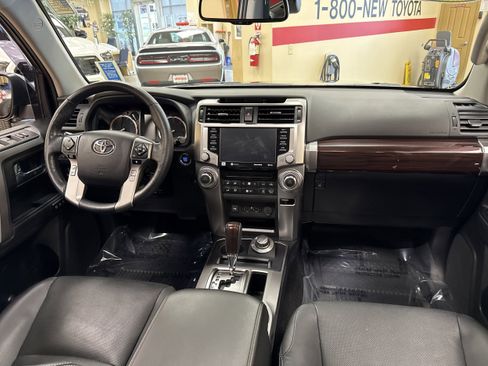 Used 2023 Toyota 4Runner Limited image 22