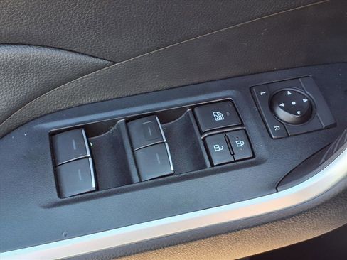 Certified 2025 Toyota RAV4 XLE image 20