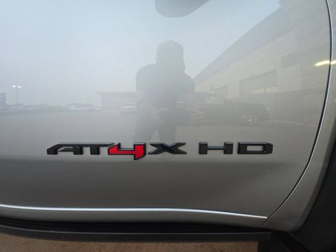 Certified 2025 GMC Sierra 2500 AT4X w/ AT4X AEV Edition AWD/4WD image 30