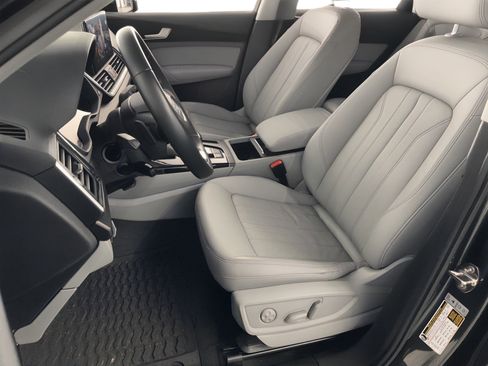 Used 2022 Audi Q5 2.0T Premium image 5