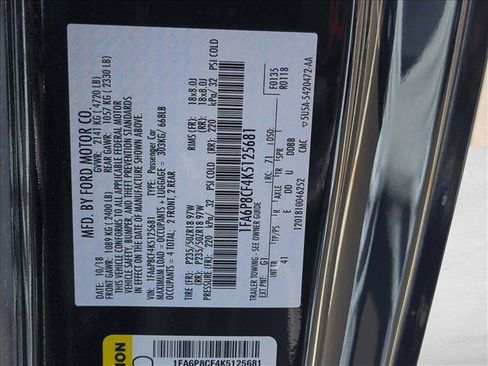 Used 2019 Ford Mustang GT Premium RWD image 23