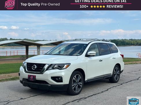 Used 2019 Nissan Pathfinder Platinum AWD/4WD image 1