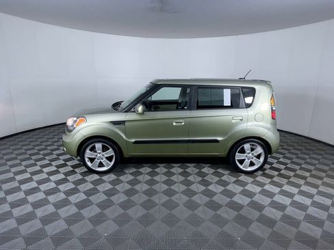 Used 2010 Kia Soul ! image 5
