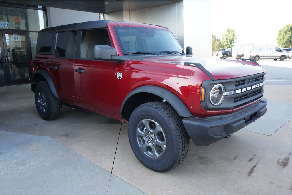 New 2026 Ford Bronco Big Bend AWD/4WD image 3