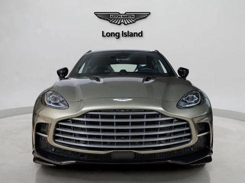 New 2026 Aston Martin DBX 707 image 2