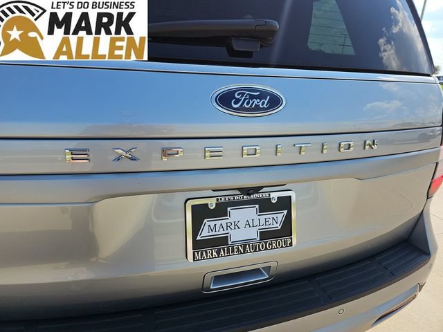 Used 2024 Ford Expedition XLT AWD/4WD image 31
