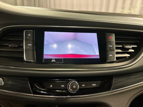 Used 2023 Buick Enclave Essence w/ Experience Buick Package image 18