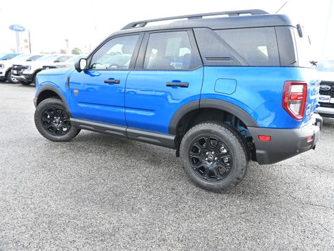 New 2025 Ford Bronco Sport Badlands image 7