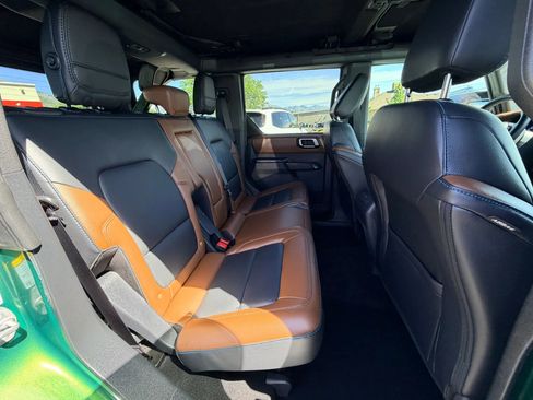 Used 2024 Ford Bronco Outer Banks AWD/4WD image 22