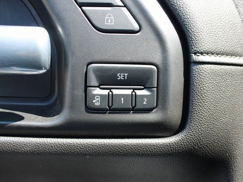 Used 2021 Chevrolet Silverado 1500 LTZ w/ Technology Package image 12