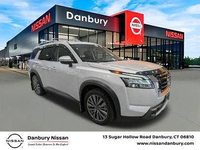 Certified 2025 Nissan Pathfinder SL w/ SL Premium Package