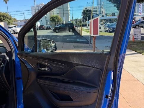 Used 2017 Buick Encore Sport Touring image 28