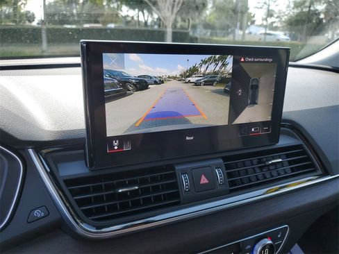 Used 2021 Audi Q5 2.0T Premium Plus w/ Premium Plus Package image 29