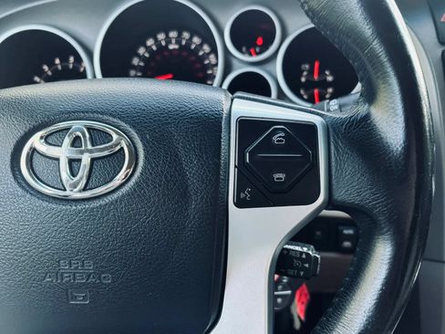 Used 2017 Toyota Sequoia Limited w/ Safety & Convenience Package AWD/4WD image 29