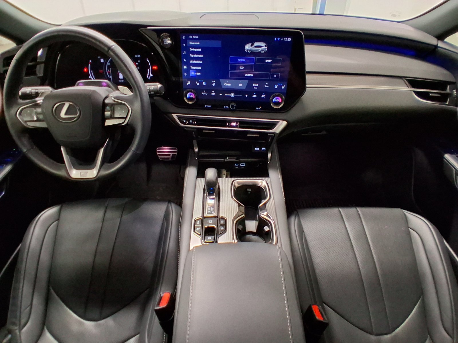 Used 2023 Lexus RX 350 F Sport w/ Cold Area Package AWD/4WD image 16