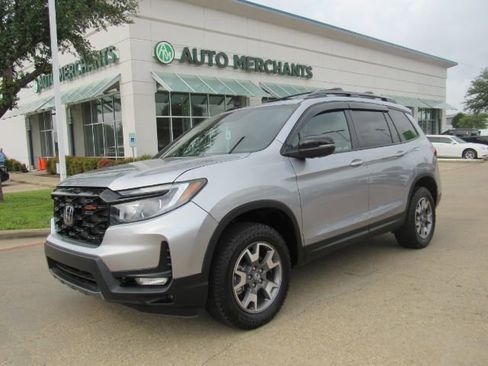 Used 2023 Honda Passport TrailSport image 1