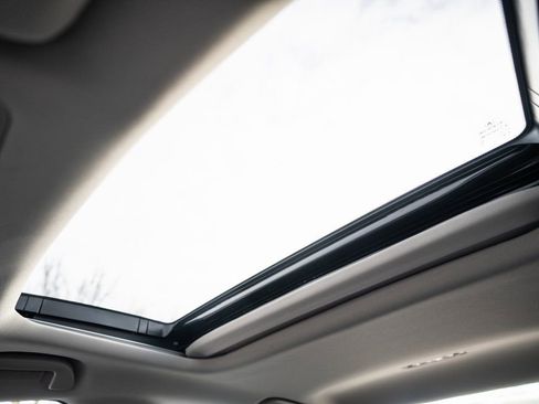 Certified 2023 Acura TLX w/ Technology Package image 37