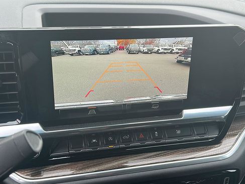 New 2026 GMC Sierra 1500 Elevation image 23