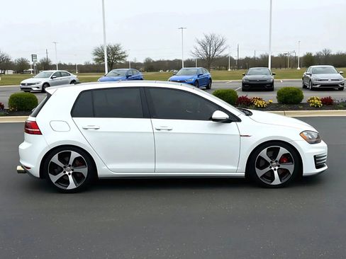 Used 2016 Volkswagen GTI Autobahn w/ Lighting Package (SEL) image 11