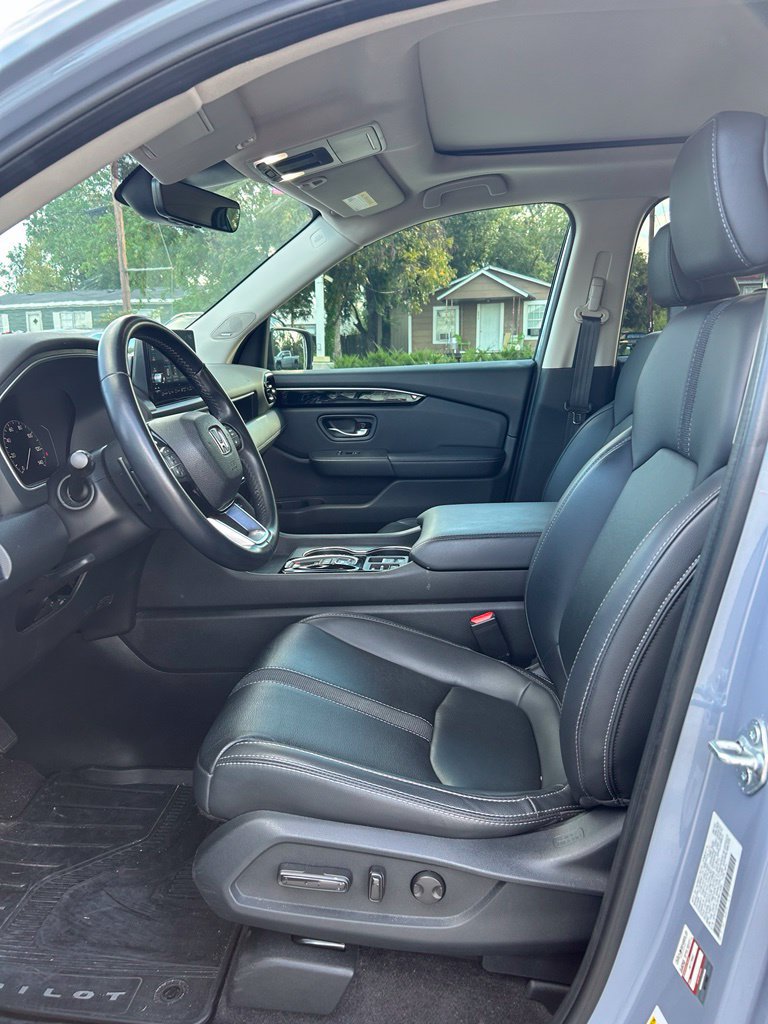 Used 2023 Honda Pilot Touring image 19