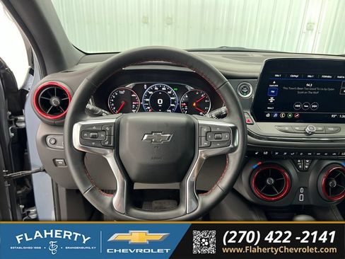 Used 2024 Chevrolet Blazer RS FWD image 28