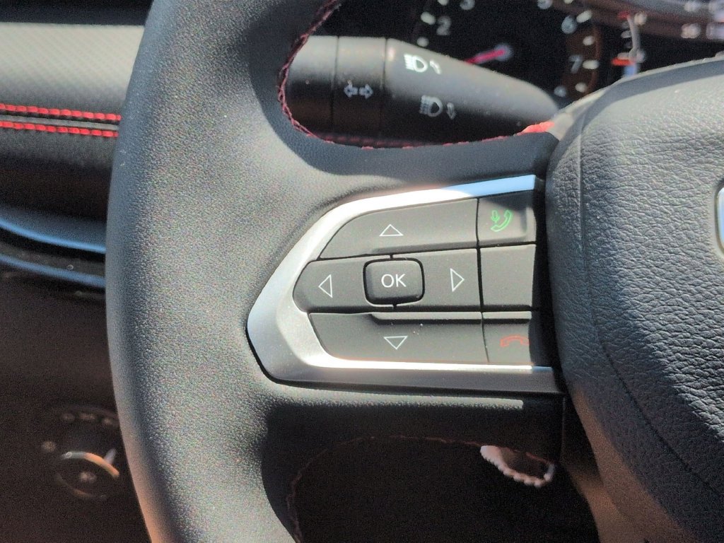 New 2026 Jeep Compass Trailhawk AWD/4WD image 16
