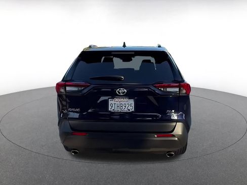 Used 2025 Toyota RAV4 XLE image 12