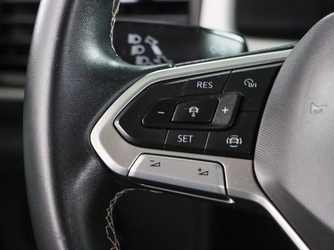 Used 2022 Volkswagen Atlas SE w/ Black Wheel Package image 13