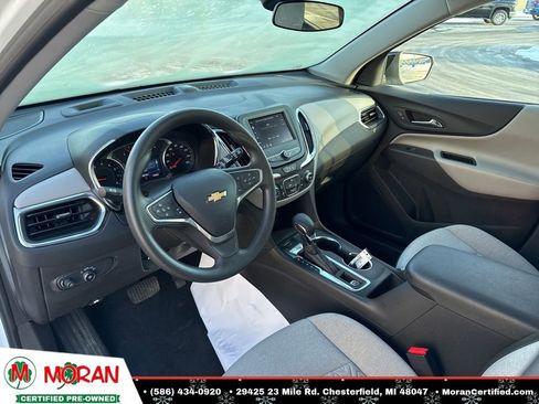 Used 2023 Chevrolet Equinox LS w/ LS Convenience Package image 13