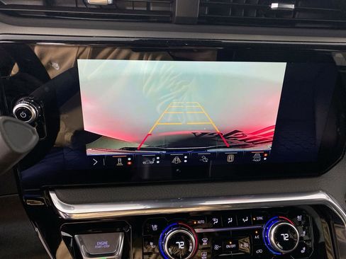 New 2026 GMC Sierra 3500 Denali w/ Denali Reserve Package image 17