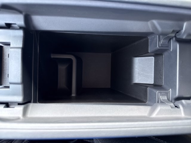 Certified 2023 Nissan Rogue SV FWD image 25